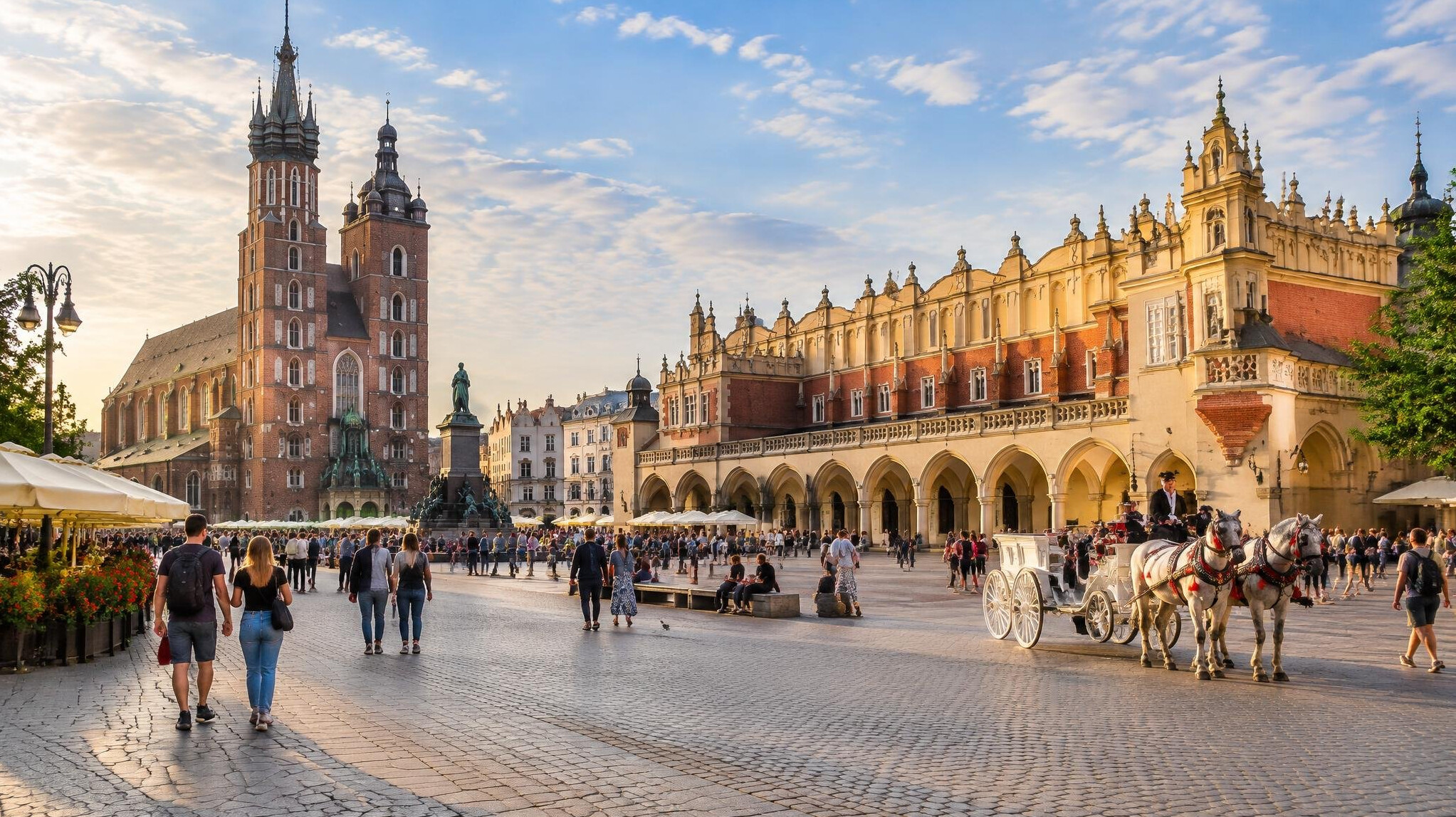 krakow old town square
